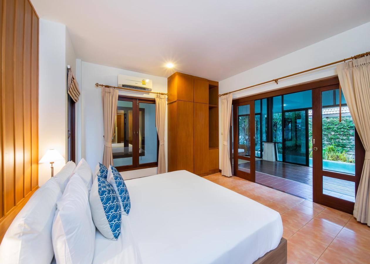 Blu Marine Hua Hin Resort And Villas Екстер'єр фото